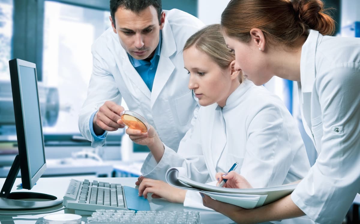 Enhancing Learning Management in Life Sciences with baioniq