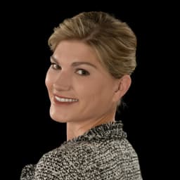 Stephanie Pace